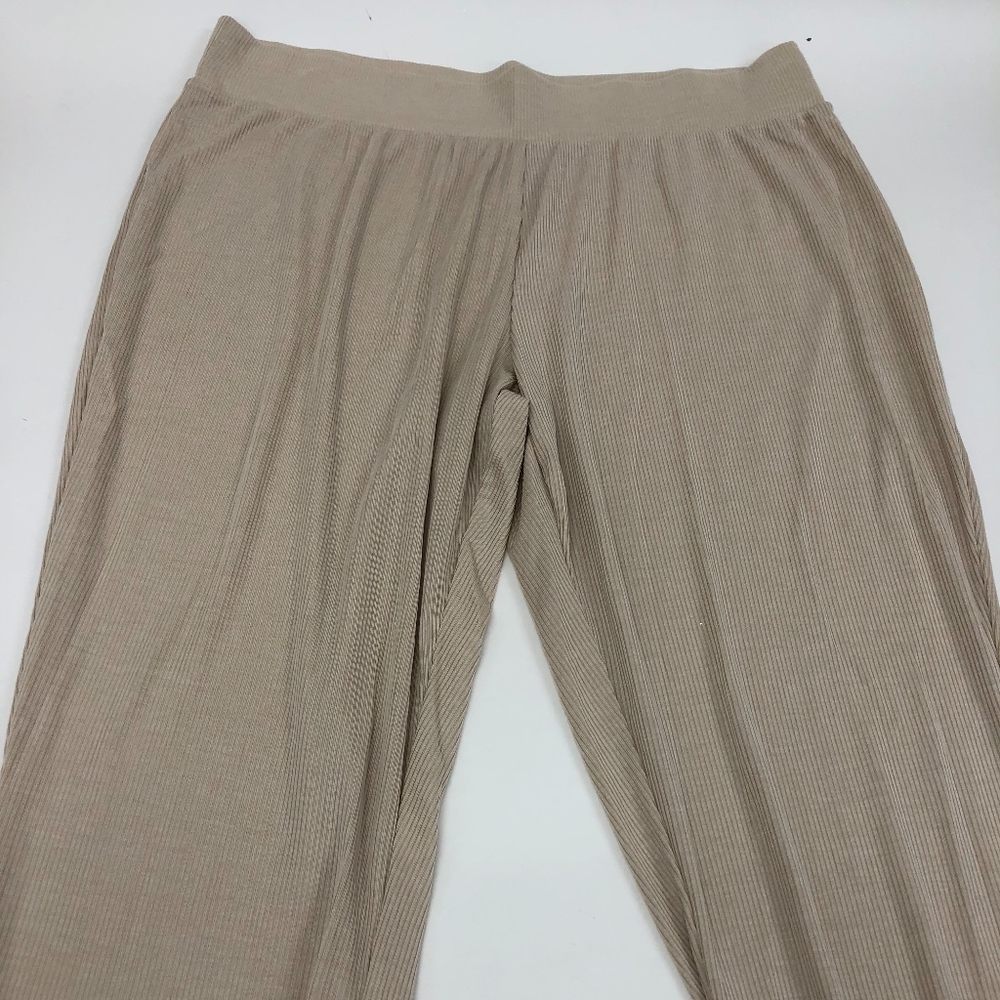 Pink Ribbed Sweatpants - Picture 3 of 3